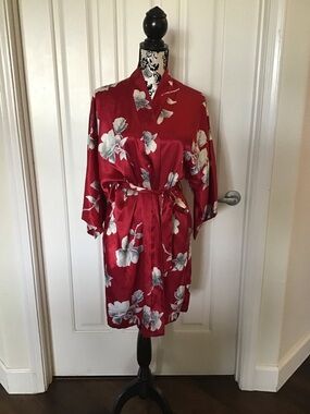 Red Floral Satin Kimono Robe